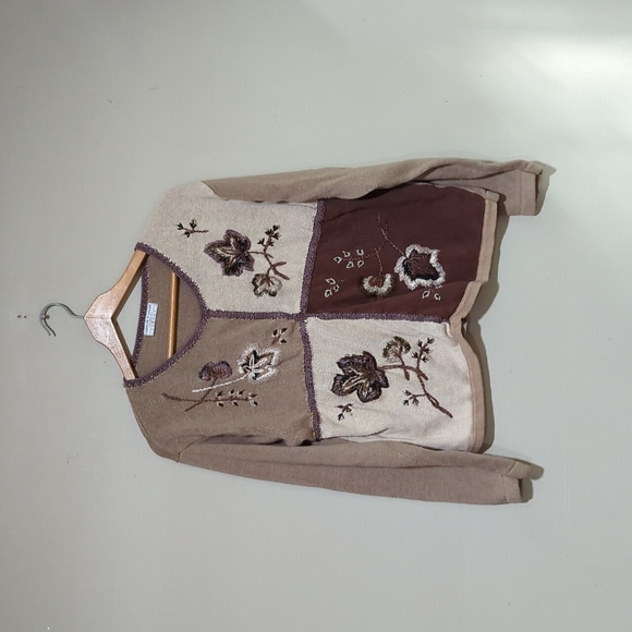 Carolyn Taylor Sweaters - Vintage Beige Sweater